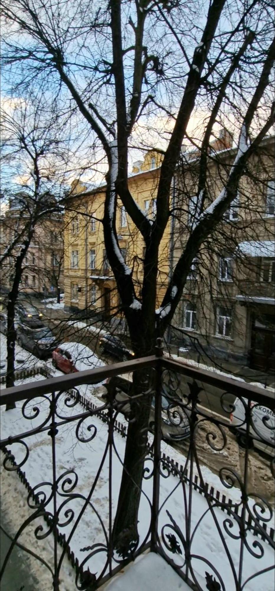 Apartment Soprano Levyckogo 35 *